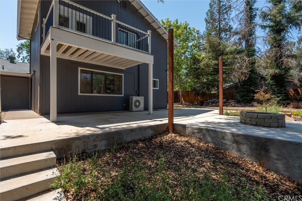 89 Glen Cir Drive Oroville, CA 95966 - Photo 31 of 32 a view of a house with a yard