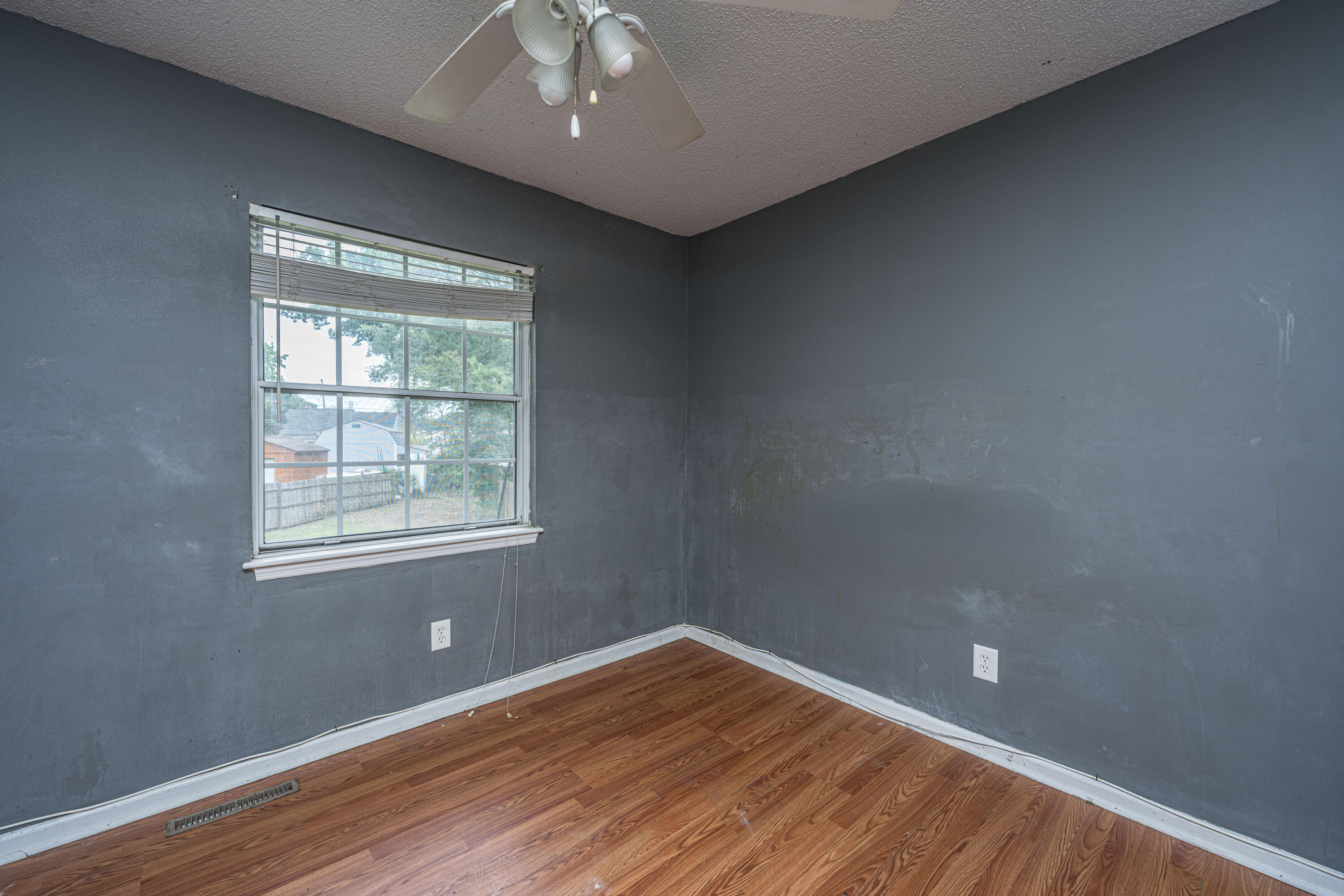 119 Hummingbird Avenue Ladson, SC 29456 - Photo 15 of 32