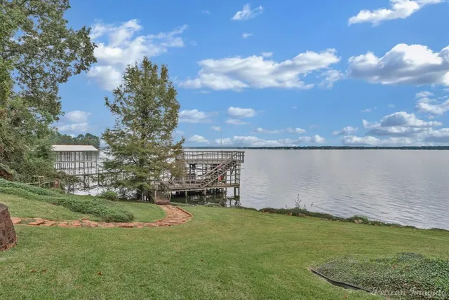 $485,000 | 6144 South Lakeshore Drive, Shreveport, LA 71119