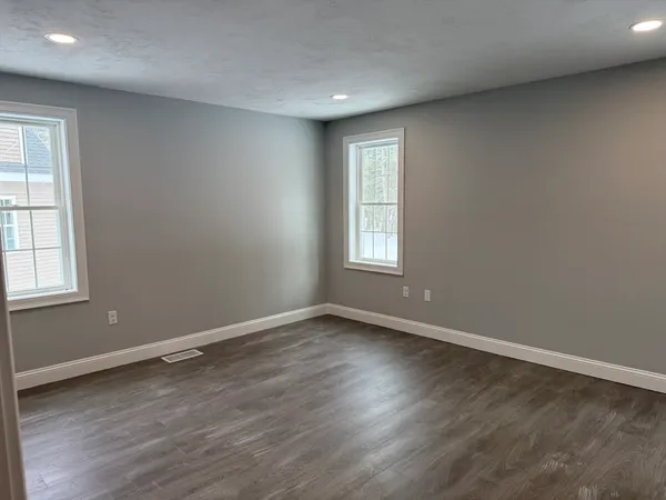 $4,100 | 17 Kashmir's Way, Unit 17, Lakeville, MA 02347