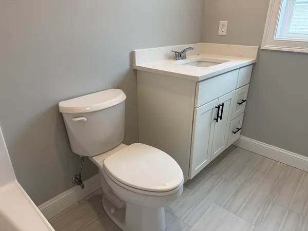 $4,100 | 17 Kashmir's Way, Unit 17, Lakeville, MA 02347
