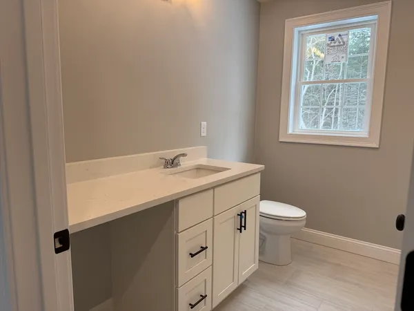 $4,100 | 17 Kashmir's Way, Unit 17, Lakeville, MA 02347