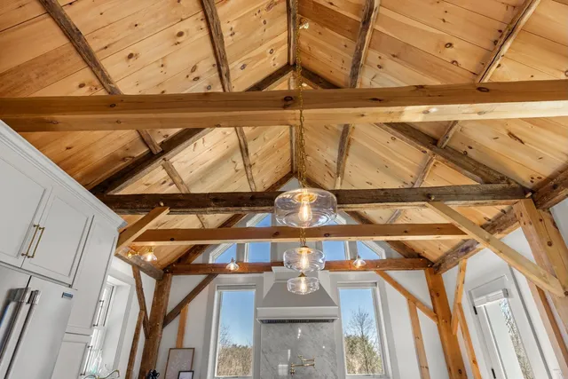 $1,790,000 | 24 Great Bay Road, Greenland, NH 03840