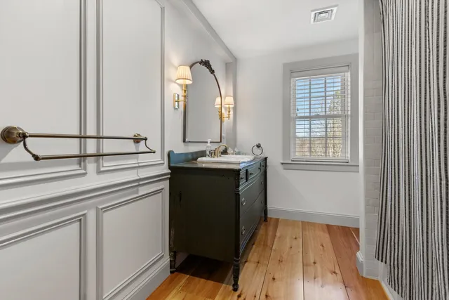 $1,790,000 | 24 Great Bay Road, Greenland, NH 03840