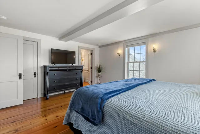 $1,790,000 | 24 Great Bay Road, Greenland, NH 03840