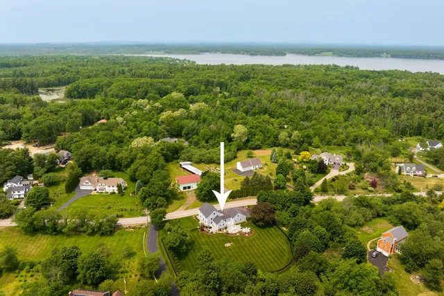 $1,790,000 | 24 Great Bay Road, Greenland, NH 03840