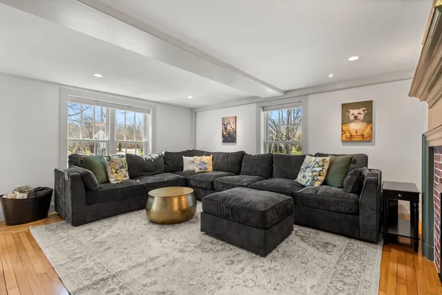 $1,790,000 | 24 Great Bay Road, Greenland, NH 03840