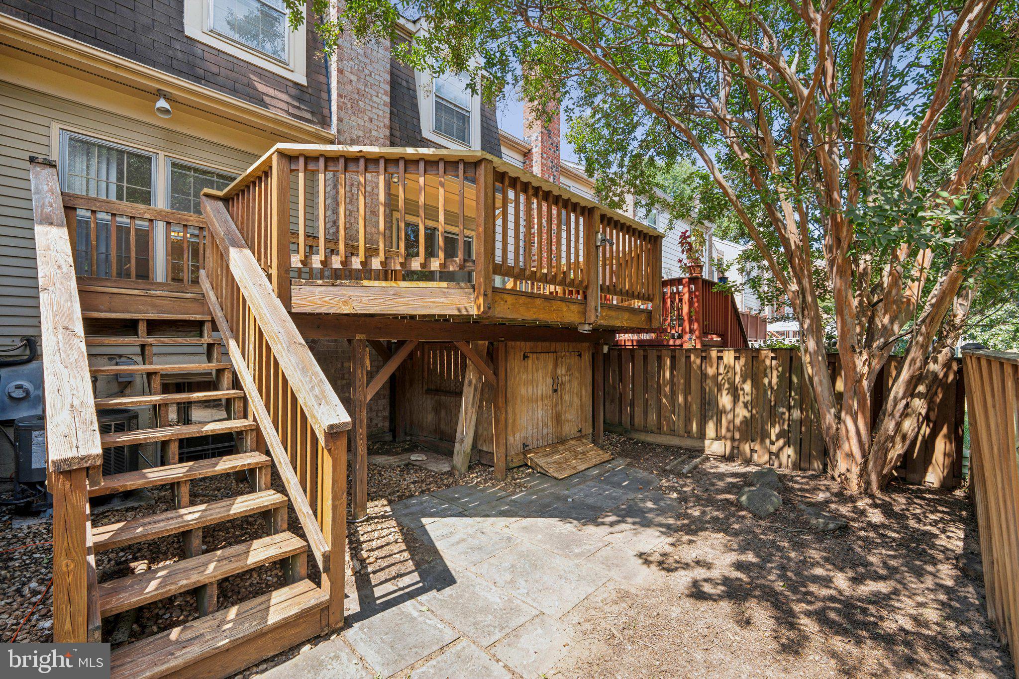 2917 Village Spring Lane Vienna, VA 22181 - Photo 34 of 37