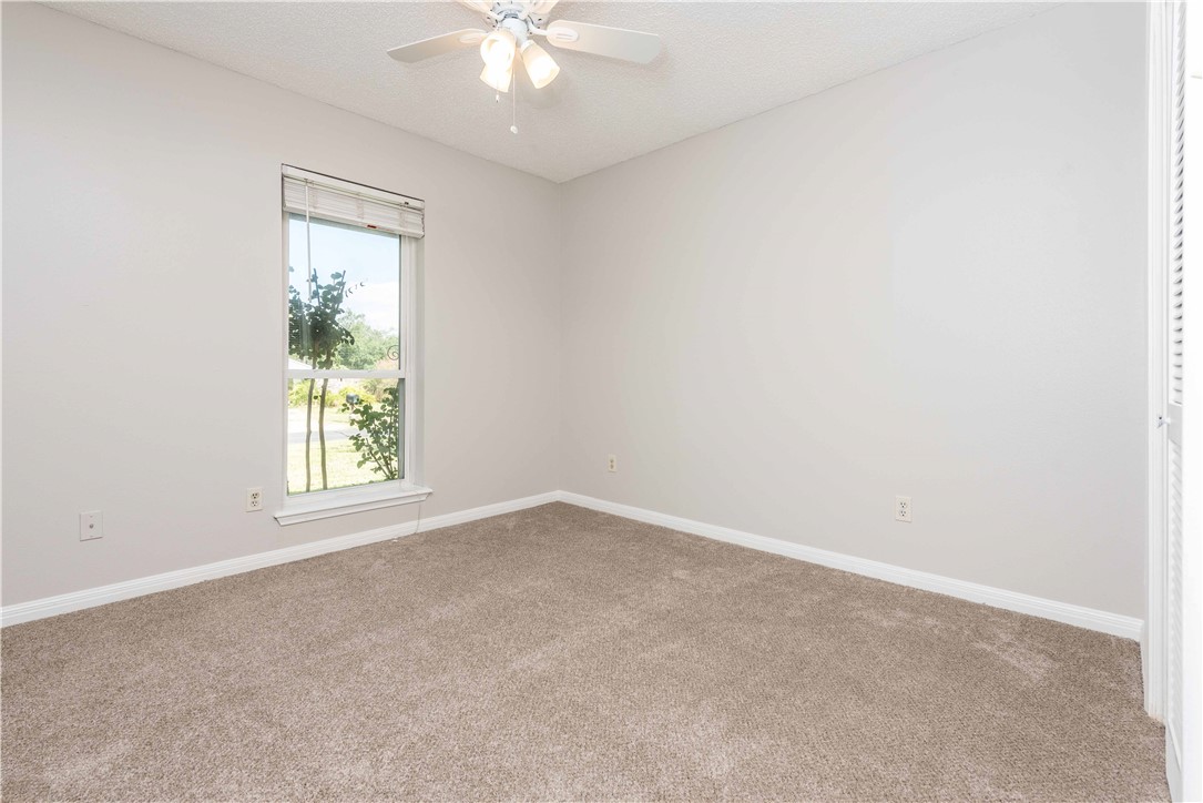 5505 Pendleton Lane Austin, TX 78723 - Photo 23 of 30 an empty room with a window