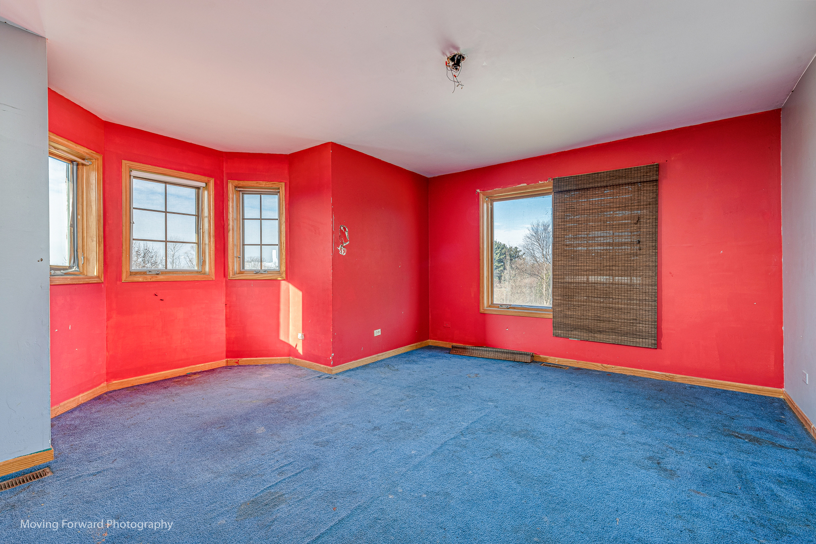 30416 South State Line Road Beecher, IL 60401 - Photo 32 of 39 a view of an empty room with window