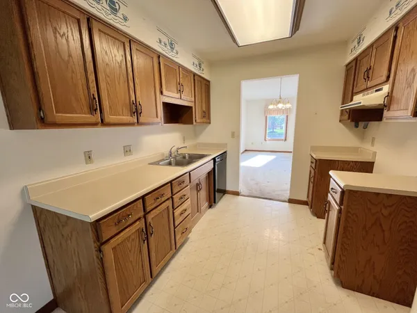 $195,000 | 823 Freedom Drive, Seymour, IN 47274