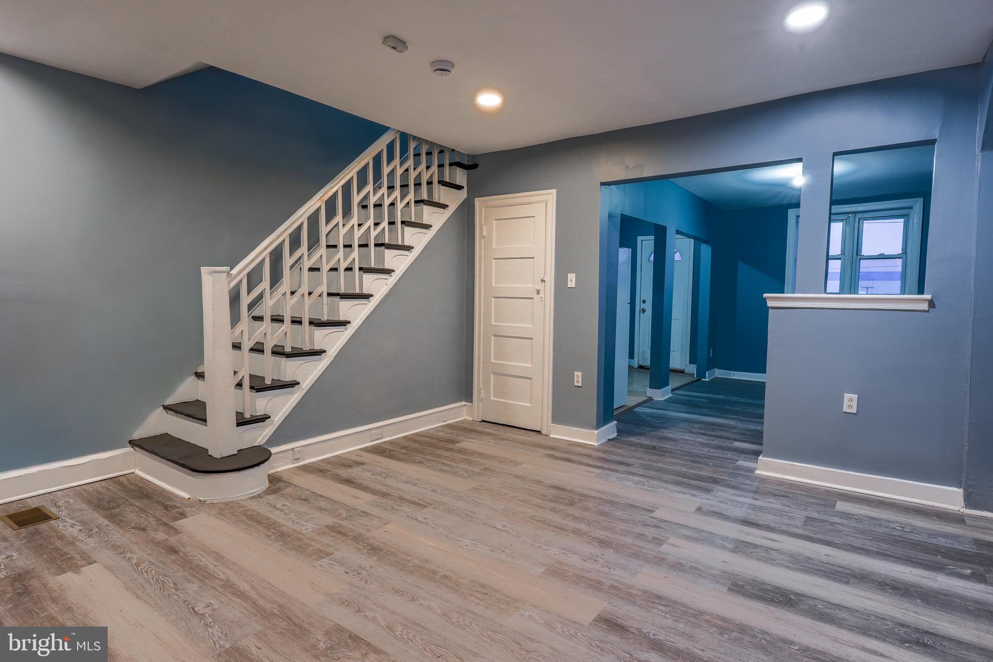 6746 Linmore Avenue Philadelphia, PA 19142 - Photo 5 of 28