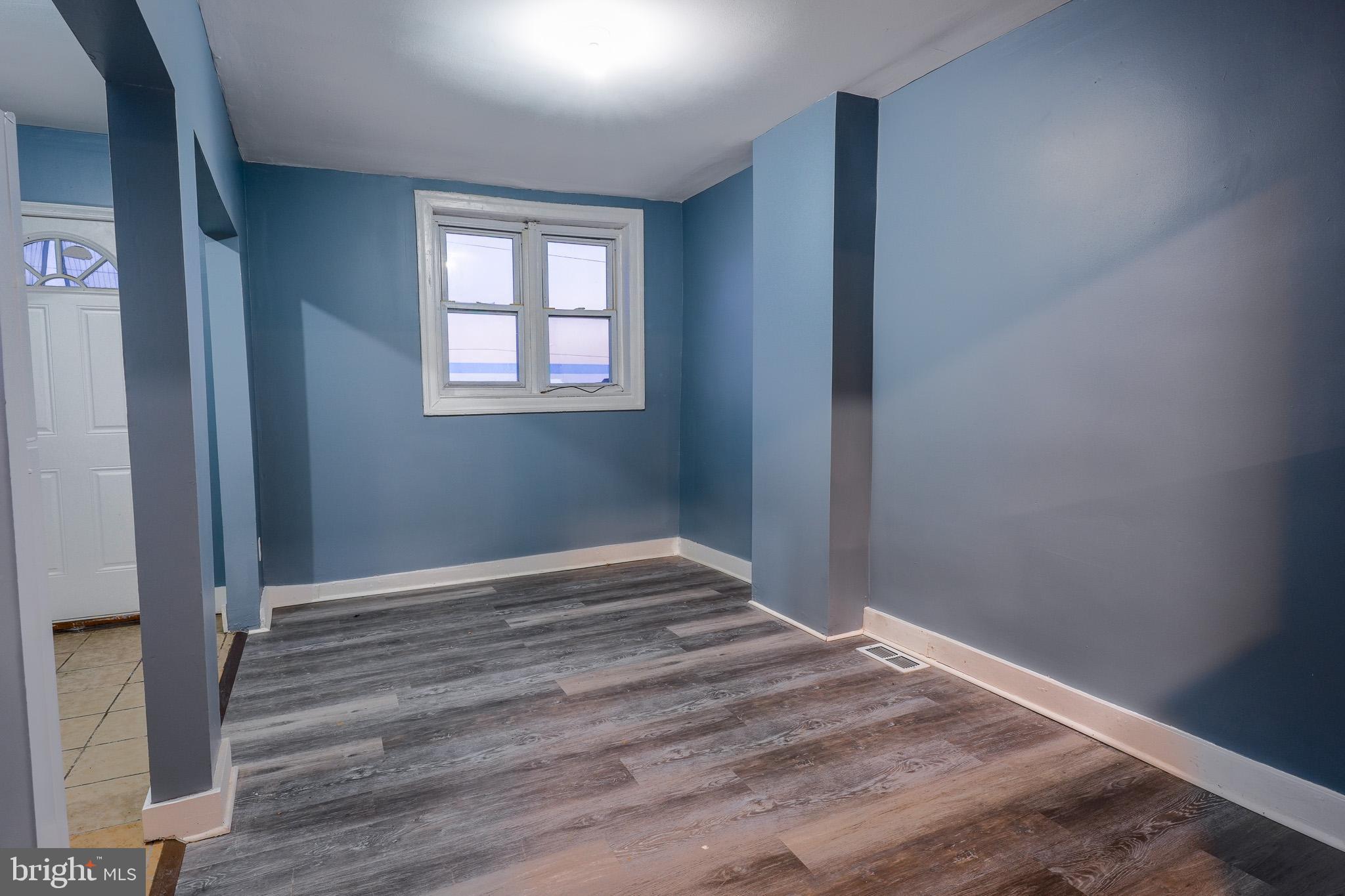 6746 Linmore Avenue Philadelphia, PA 19142 - Photo 8 of 28