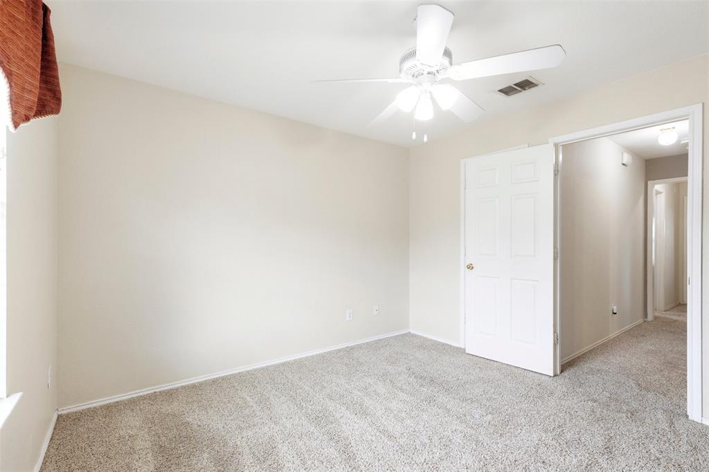 709 Paint Creek Road Murphy, TX 75094 - Photo 17 of 27 Bedroom