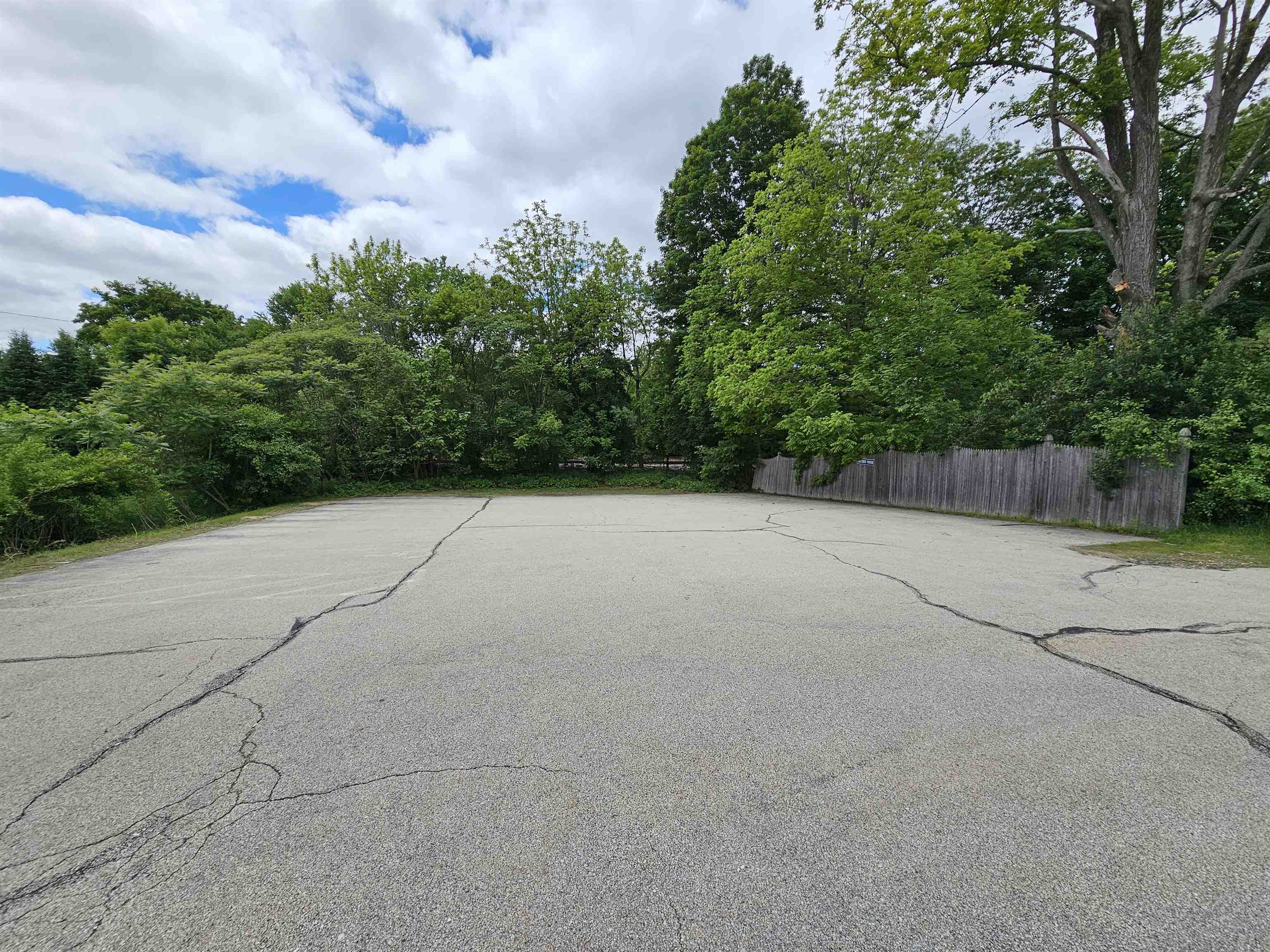 377 Nashua Street Milford, NH 03055 - Photo 24 of 26