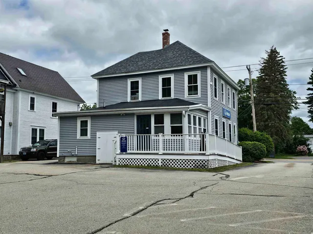 $479,000 | 377 Nashua Street, Milford, NH 03055