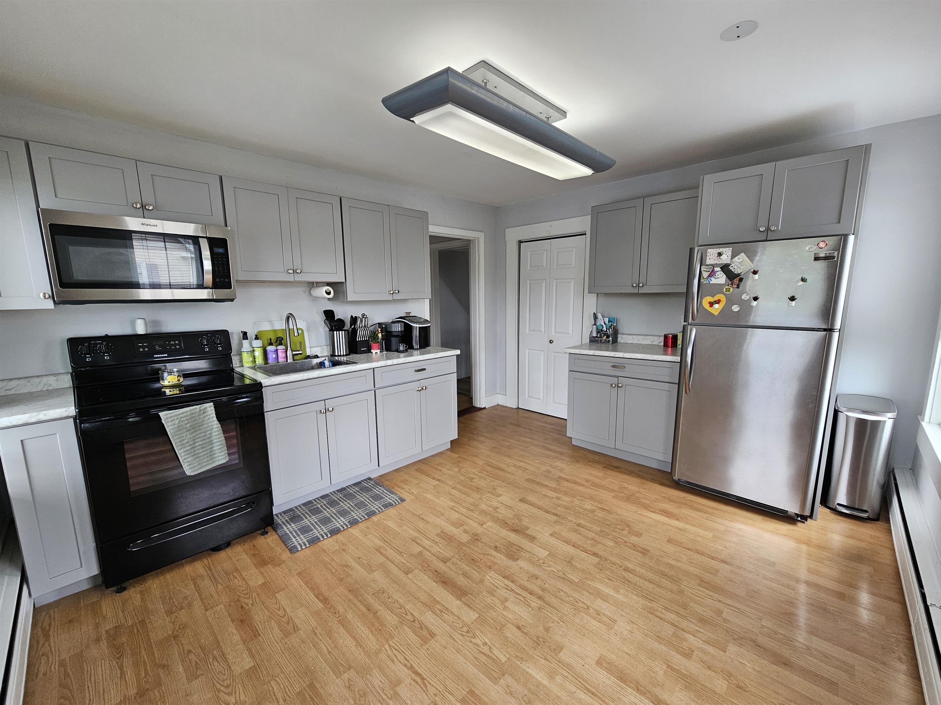 377 Nashua Street Milford, NH 03055 - Photo 5 of 26