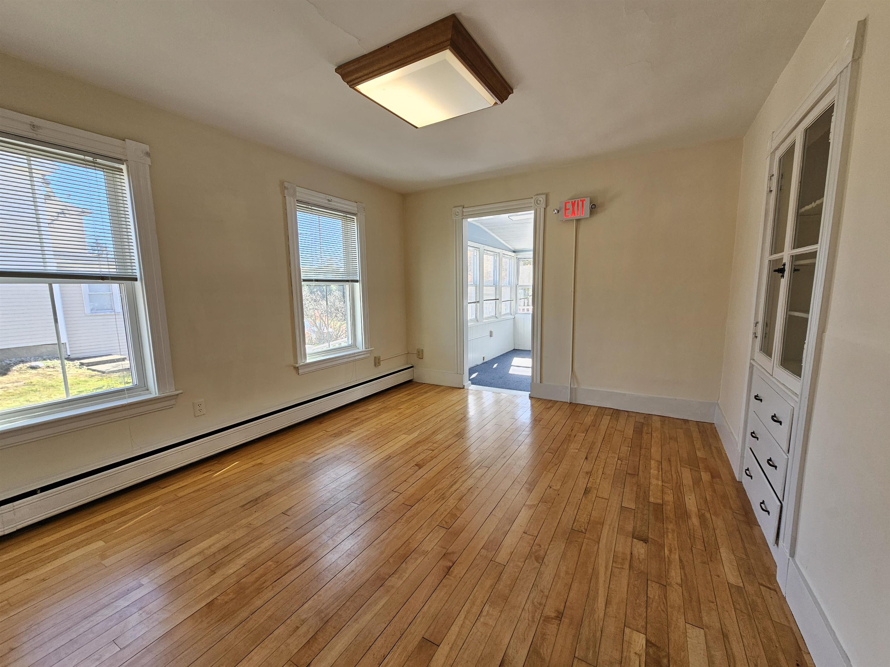 377 Nashua Street Milford, NH 03055 - Photo 10 of 26