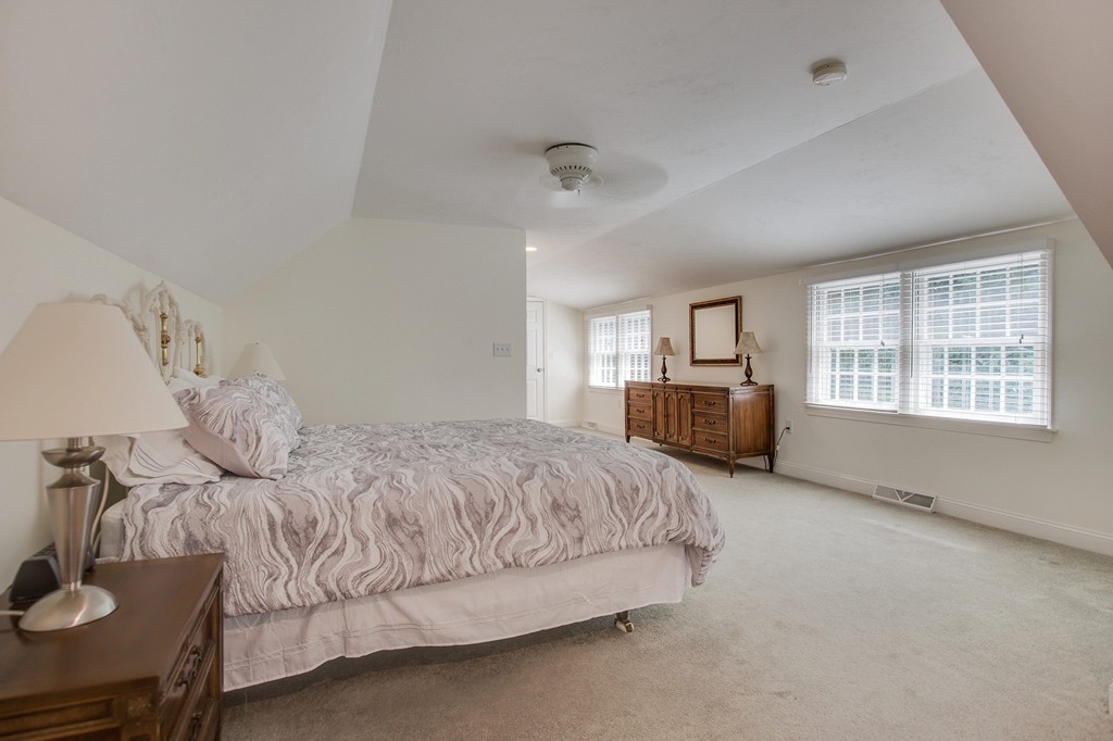 12 Heywood Road Westford, MA 01886 - Photo 18 of 28 Gallery Image 18