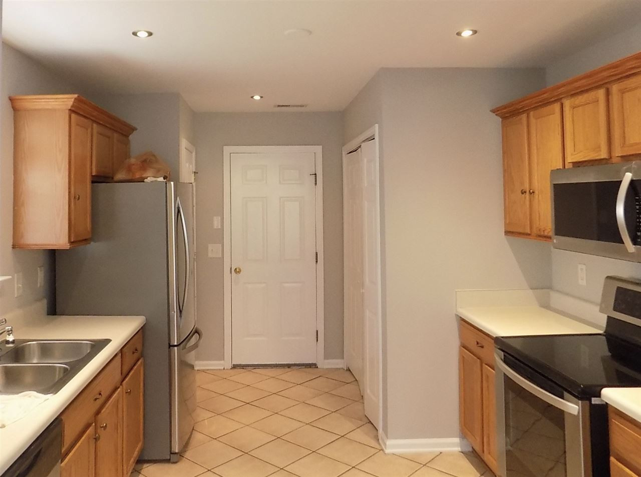 4005 Rothfield Lane Raleigh, NC 27616 - Photo 7 of 16 Kitchen