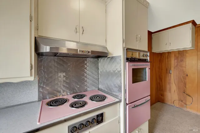 $1,800,000 | 677 Petaluma Avenue, Sonoma, CA 95476