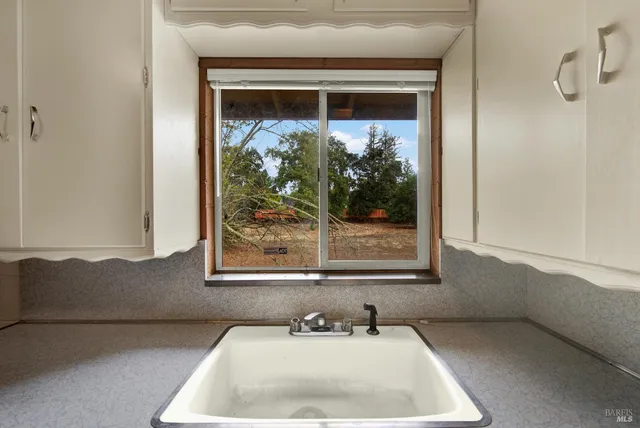 $1,800,000 | 677 Petaluma Avenue, Sonoma, CA 95476