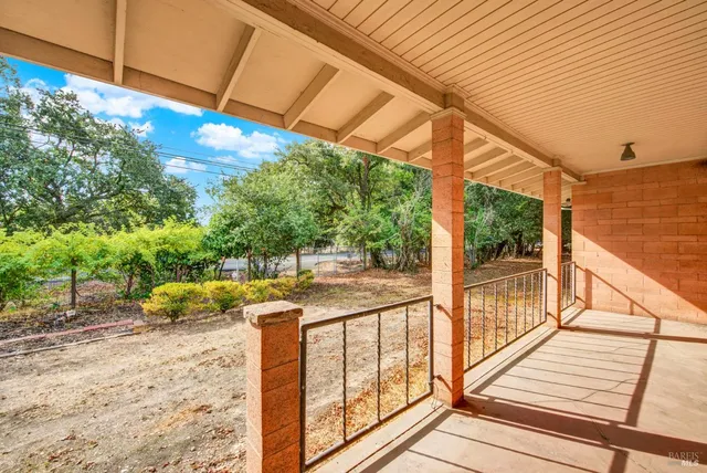 $1,800,000 | 677 Petaluma Avenue, Sonoma, CA 95476