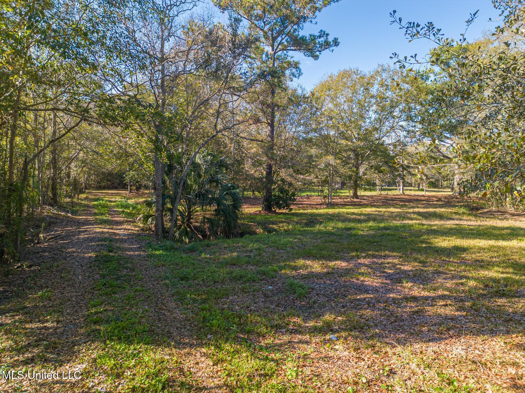 1017 Courthouse Road Gulfport, MS 39507 - Photo 10 of 10 Courthouse-58