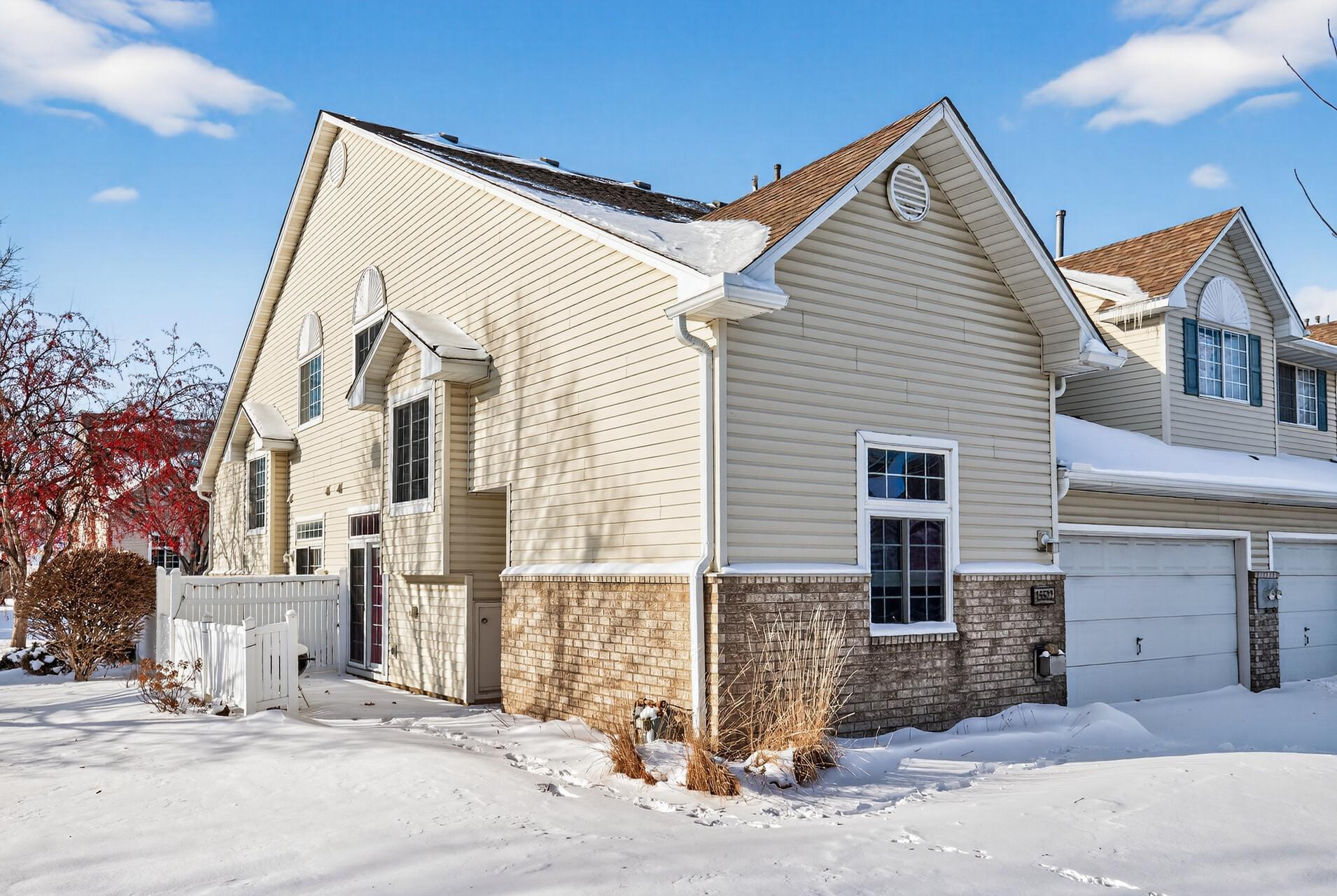 15522 Garnet Way, Unit 102 Apple Valley, MN 55124 - Photo 2 of 27