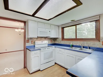 $429,900 | 1560 Saylor Street, Zionsville, IN 46077