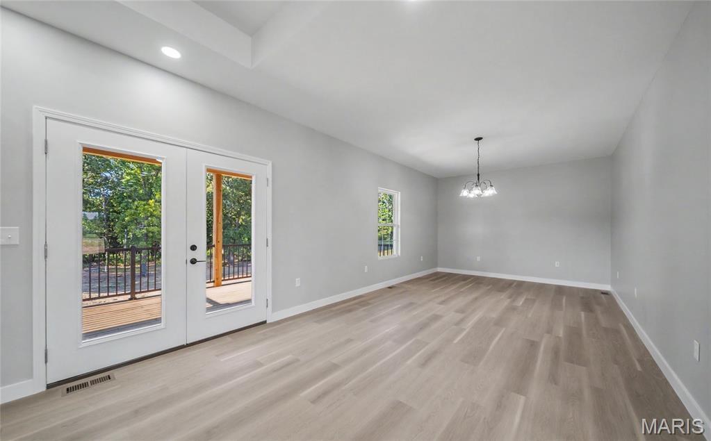 21875 Vineyard Outer Road St. James, MO 65559 - Photo 15 of 39 Gallery Image 15