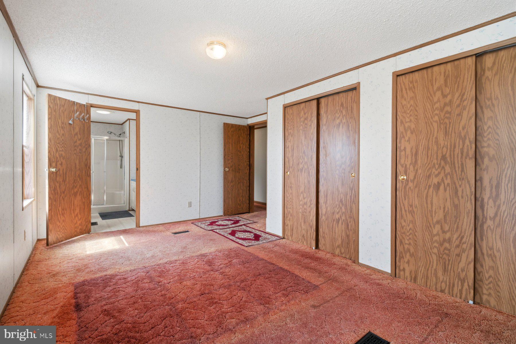 430 Clover Lane Hanover, PA 17331 - Photo 14 of 22 Primary bedroom w/ 2 closets