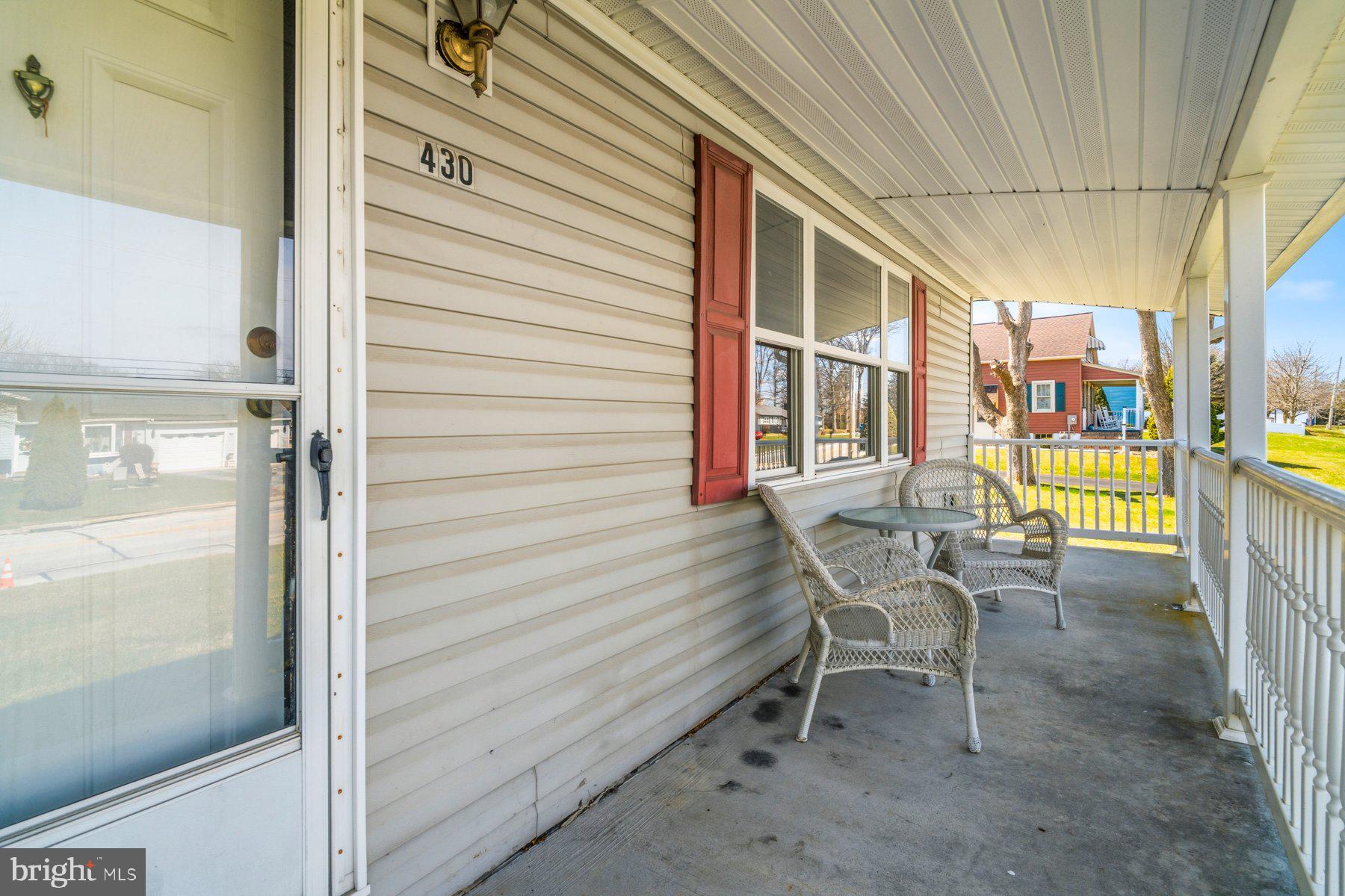 430 Clover Lane Hanover, PA 17331 - Photo 2 of 22 Front porch
