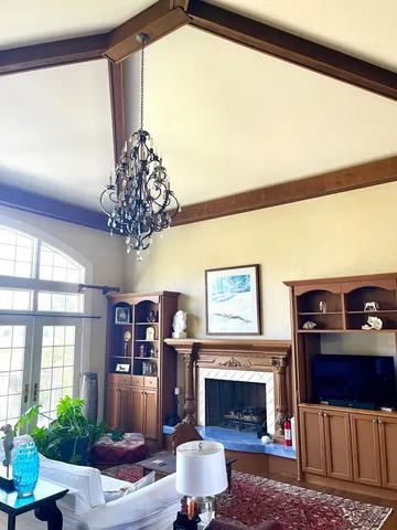 $675,000 | 1200 South Lakeside Drive, Battle Creek, MI 49015