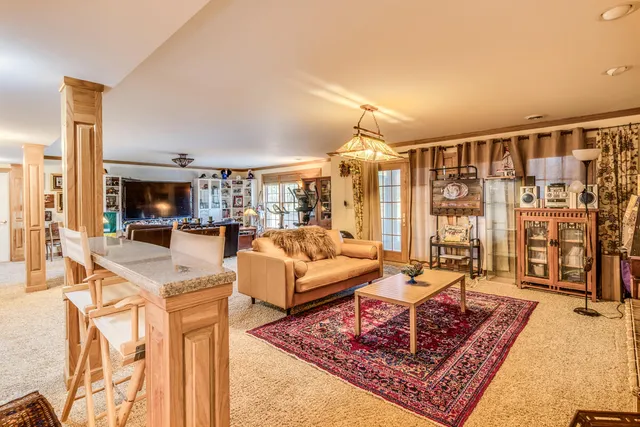 $675,000 | 1200 South Lakeside Drive, Battle Creek, MI 49015