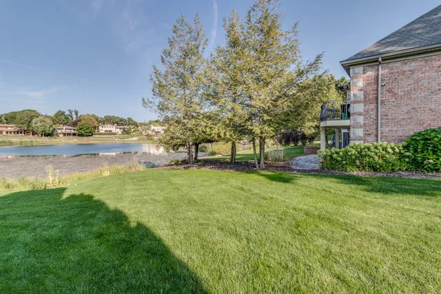 $675,000 | 1200 South Lakeside Drive, Battle Creek, MI 49015