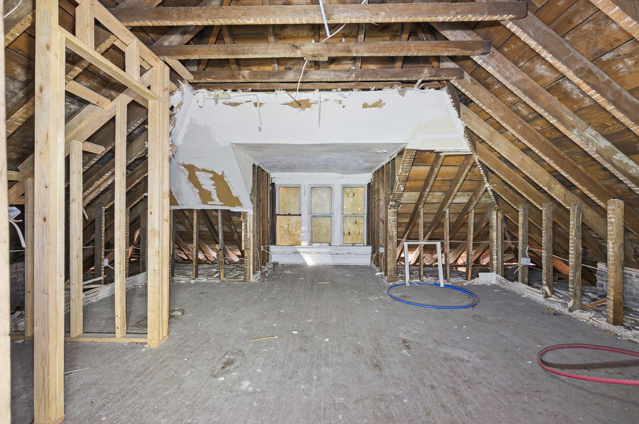 1703 Bryden Road Columbus, OH 43205 - Photo 32 of 63 third floor