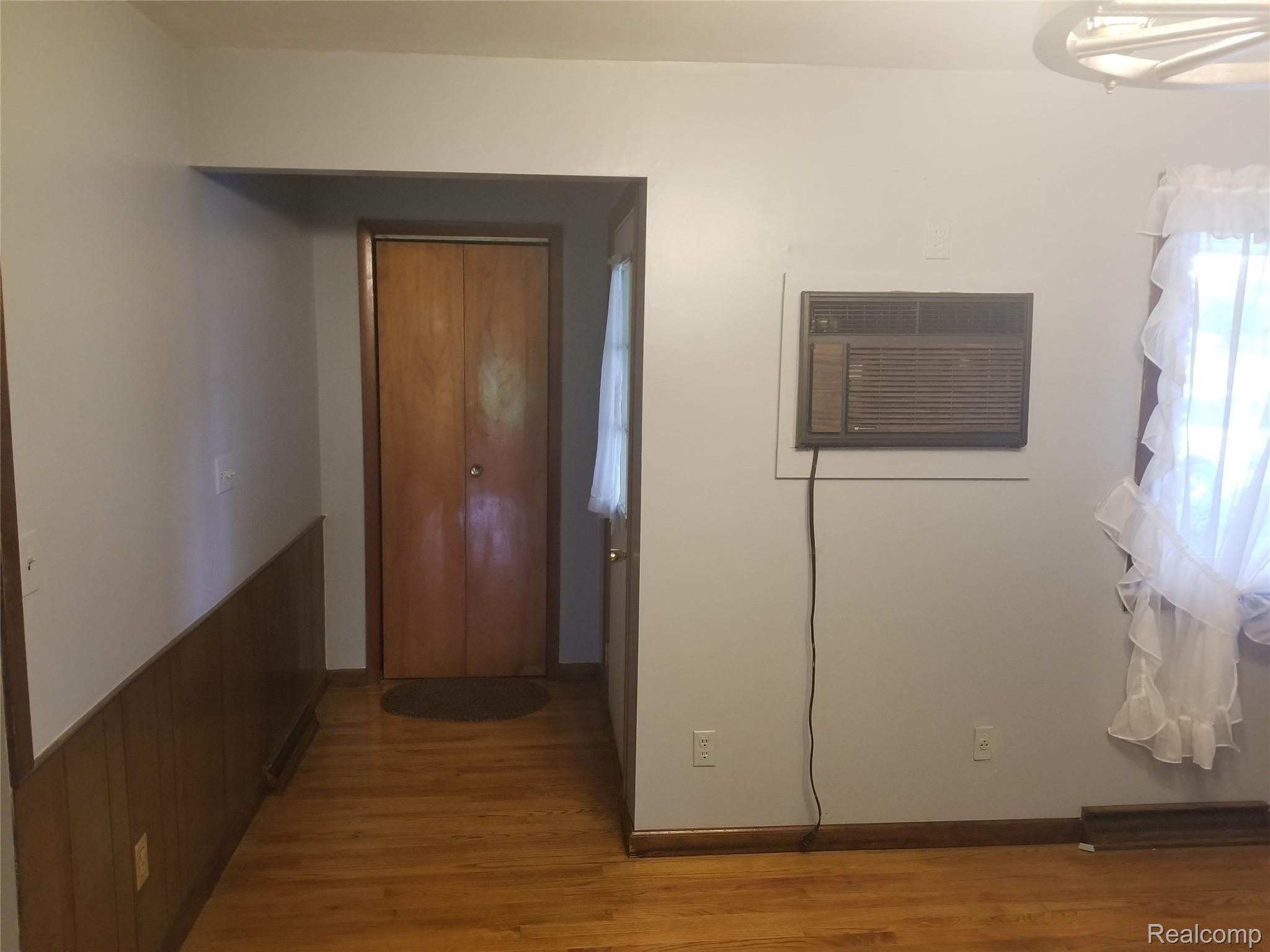 4364 Dove Road Port Huron, MI 48060 - Photo 8 of 23 20200930_092604.jpg