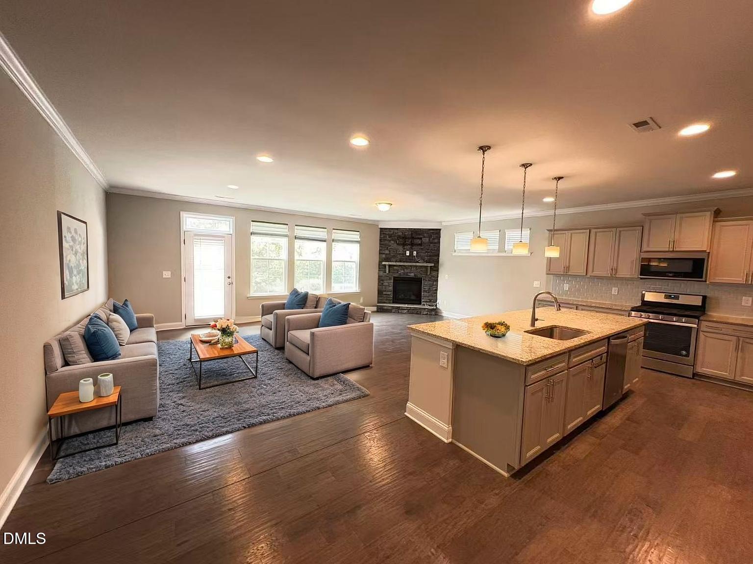 713 Newlyn Drive Raleigh, NC 27606 - Photo 9 of 29 Image_20260405201312_26_4 - Kitchen - Mo