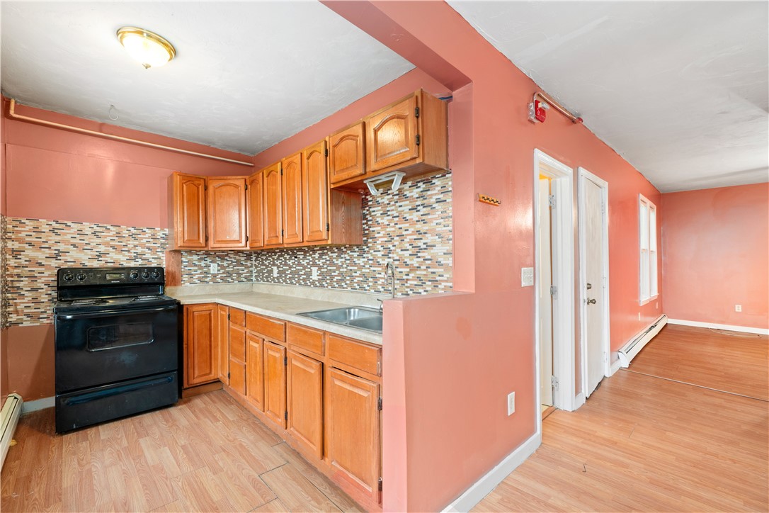35 Rivulet Street Woonsocket, RI 02895 - Photo 4 of 18