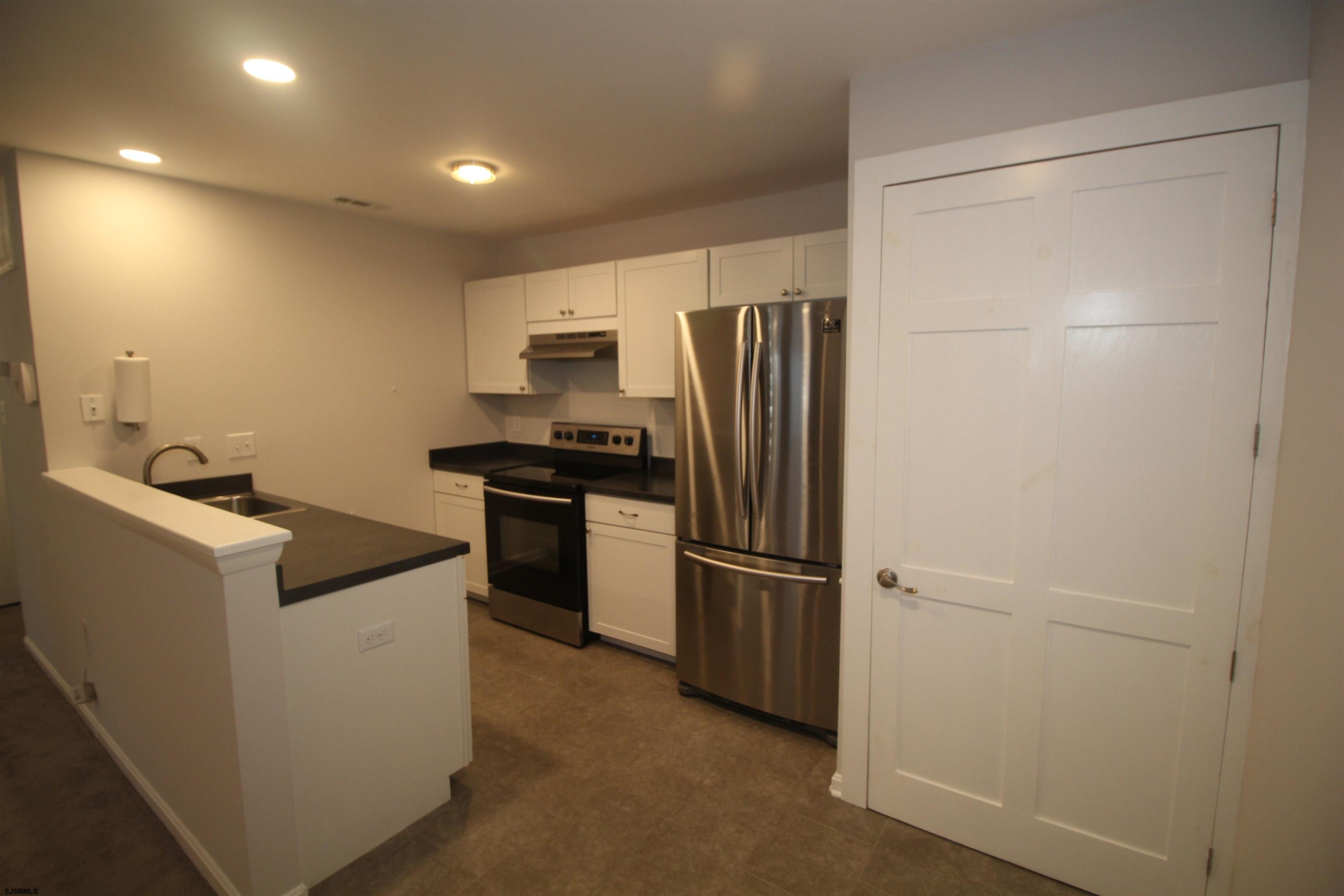 213 Meadow Ridge Road, Unit BUILDING 7 2 Absecon, NJ 08205 - Photo 8 of 21