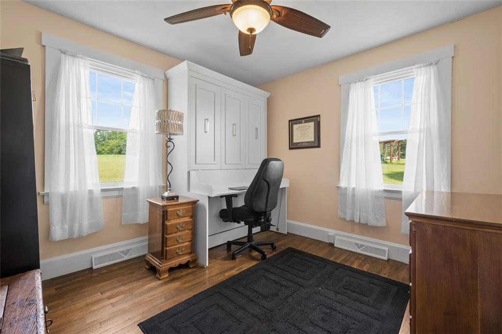 631 Valencia Road Mars, PA 16046 - Photo 18 of 39 Gallery Image 18