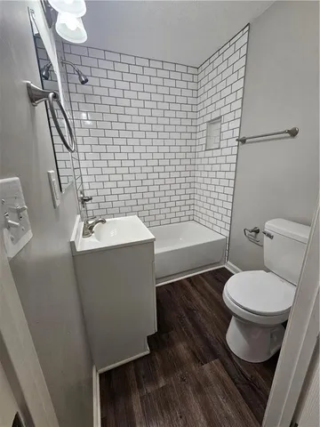 $249,900 | 6926 Northeast 56th Street, Kansas City, MO 64119