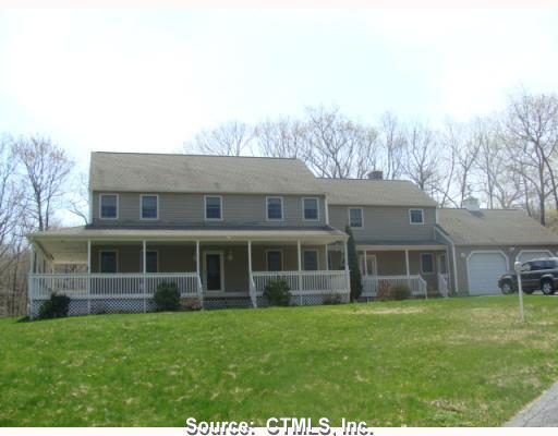 833 Killingworth Road Haddam, CT 06441 - Photo 1 of 1