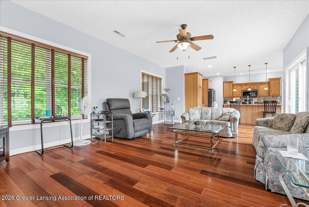 4711 Pardee Road Webberville, MI 48892 - Photo 10 of 38 22-Media Jett - 18