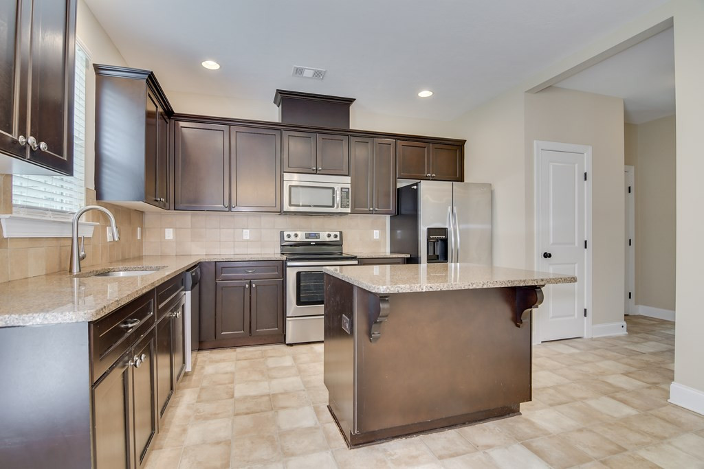 1031 Lancaster Way Grovetown, GA 30813 - Photo 16 of 46