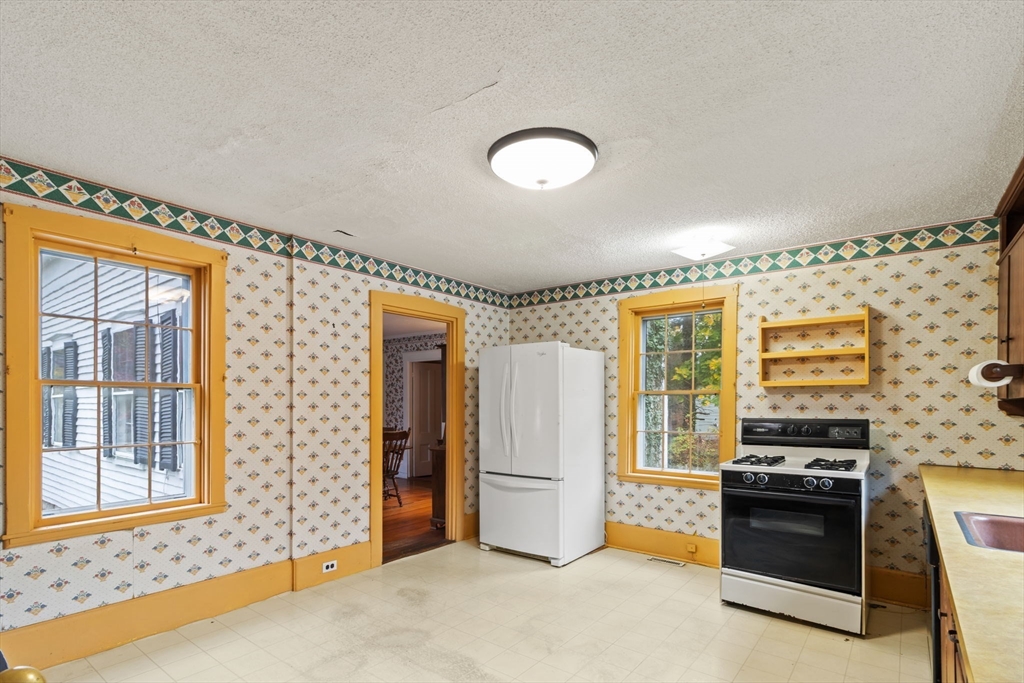 378 Tilden Road Scituate, MA 02066 - Photo 15 of 37 Gallery Image 15