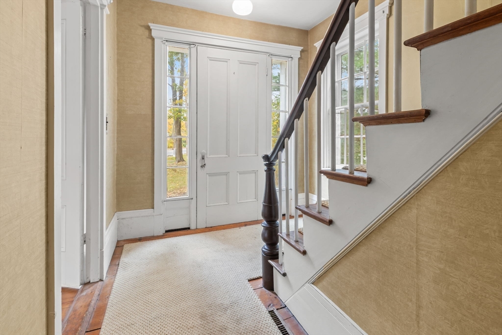378 Tilden Road Scituate, MA 02066 - Photo 6 of 37 Gallery Image 6