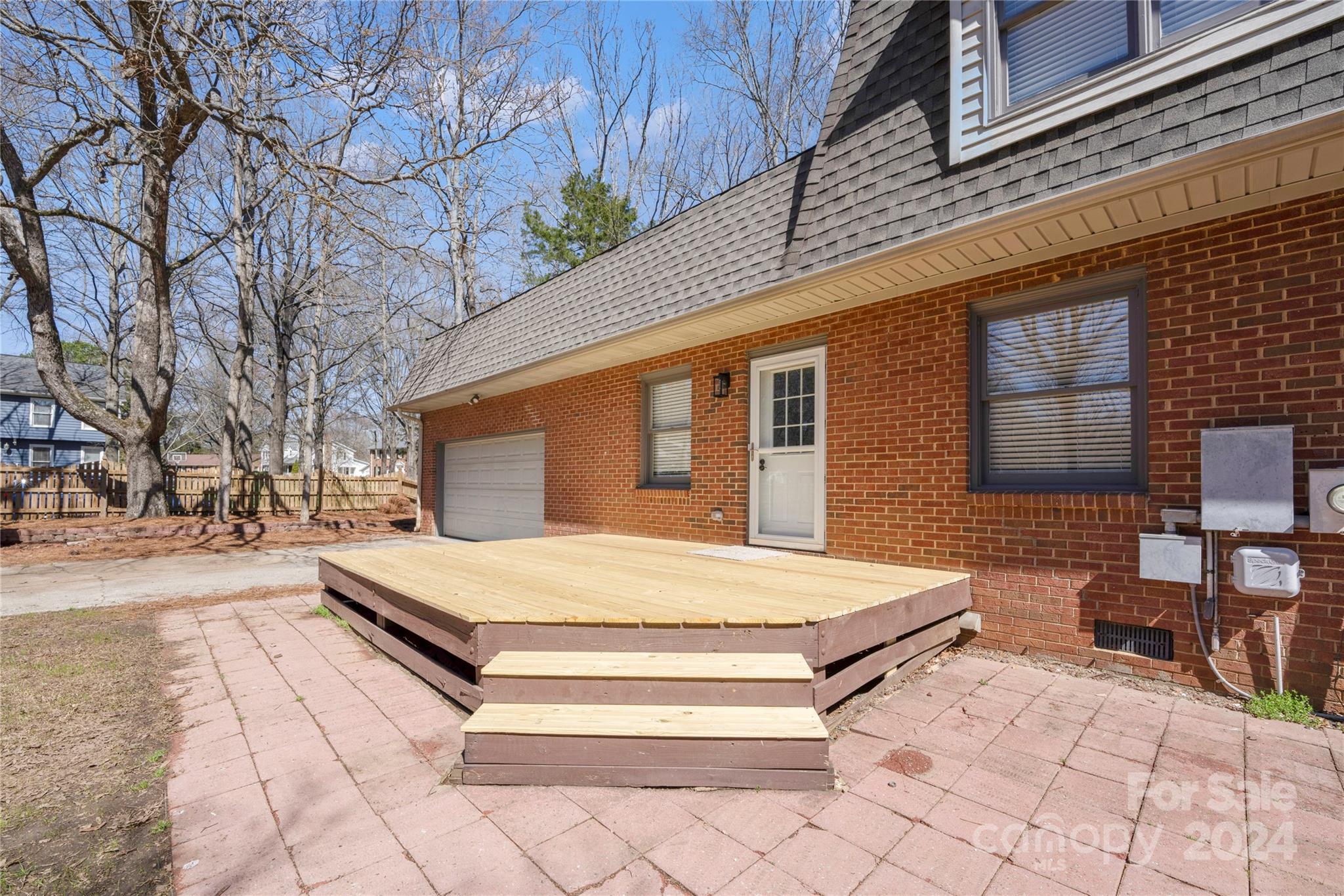 7802 Ridgeloch Place Charlotte, NC 28226 - Photo 28 of 31 a outdoor space with a car park