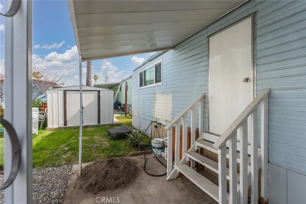 $1,899 | 26250 9th Street, Unit SPC 105, Highland, CA 92346